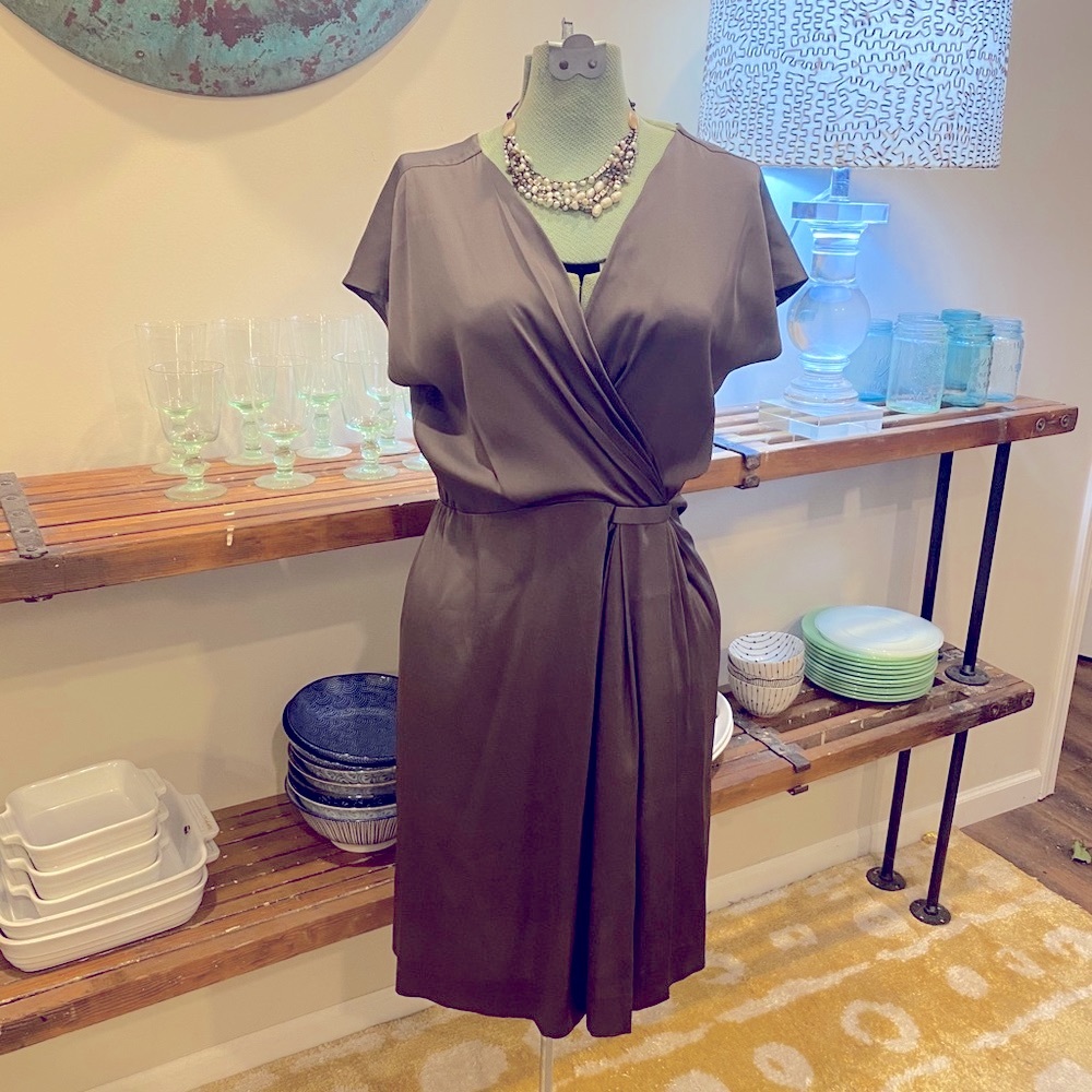Diane Von Furstenburg Silk Dress Brown Size 4/6